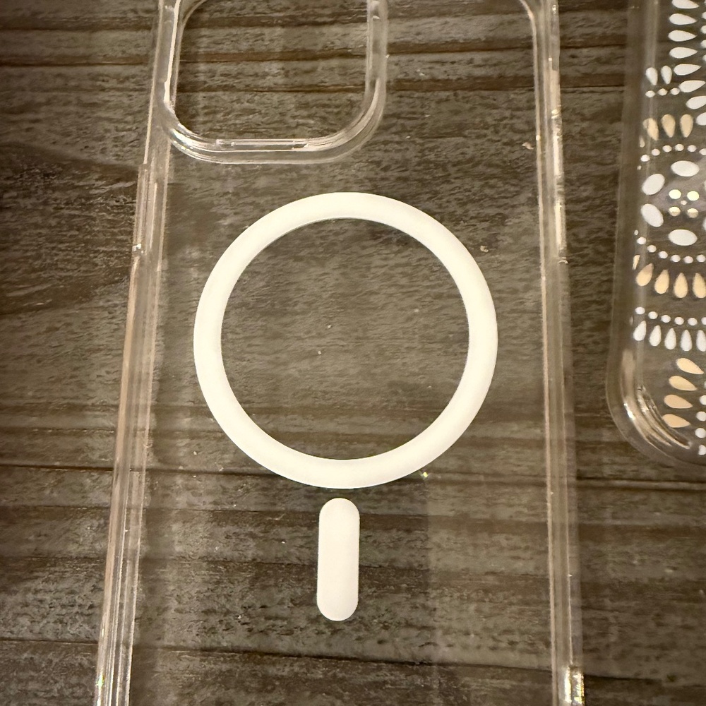 iPhone 14 Pro Max Accessory Bundle - Picture 6 of 15